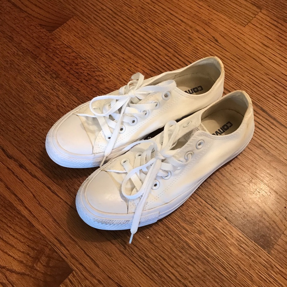 Woman’s Converse